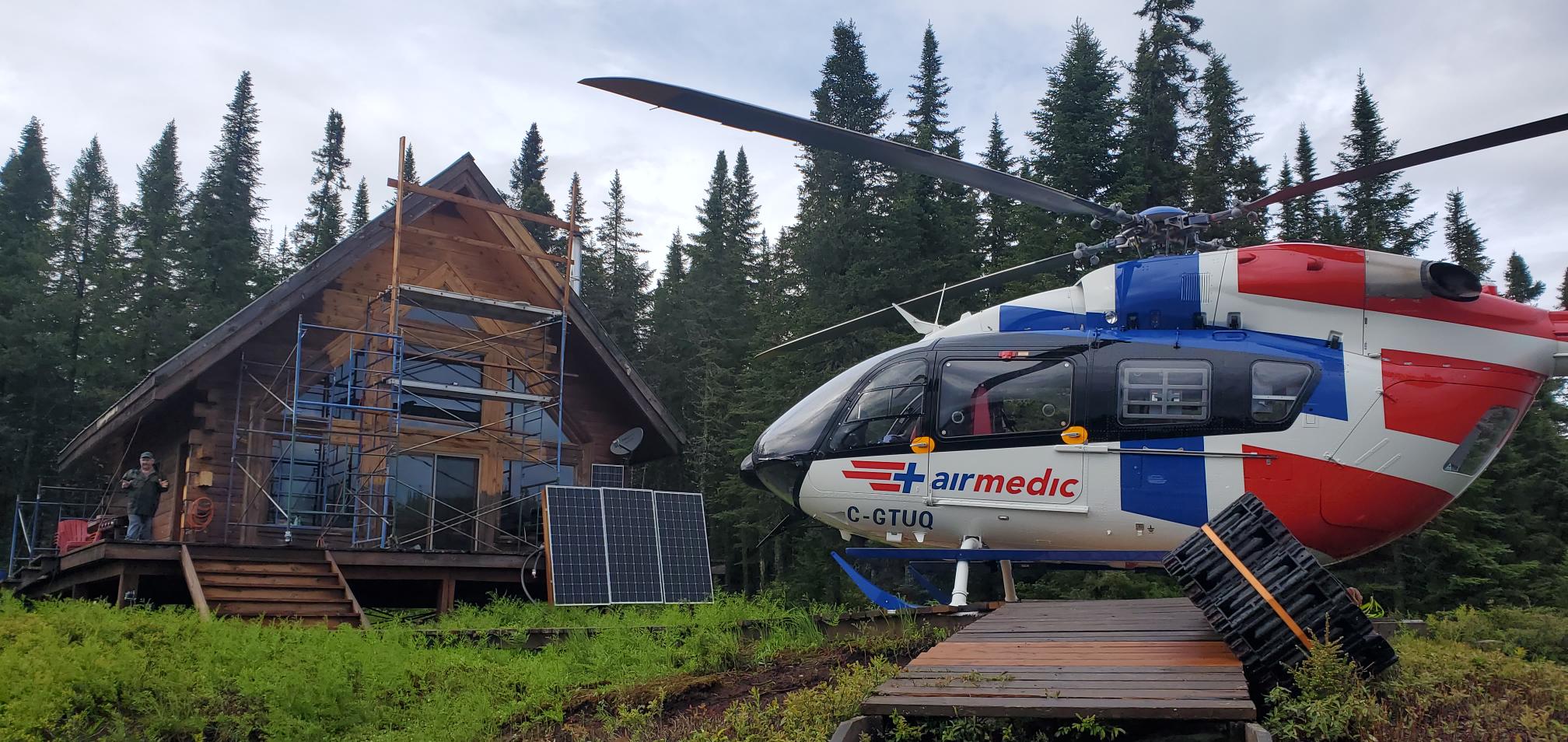 rénovation au chalet hlicoptère Airmedic ambulance aérienne