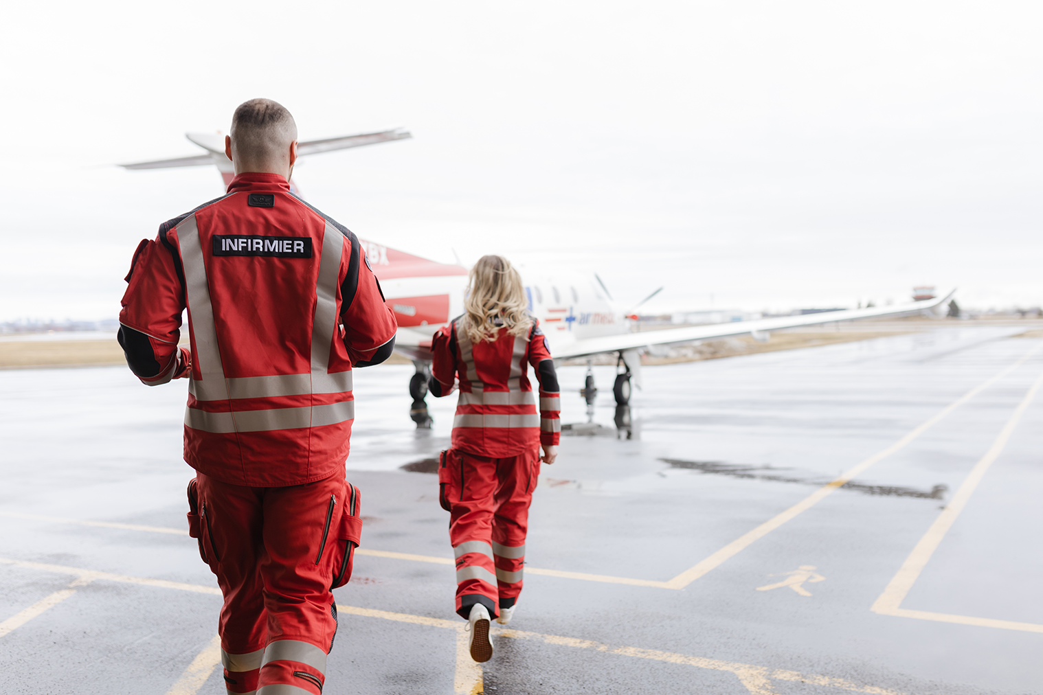 Airmedic infirmier Apprenez-en plus sur Émilien Campos et le métier de paramédic de vol.
